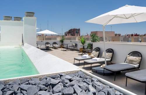 Bami Apartment | limehome Sevilla -Torcuato L. d. Tena | Junior Apt