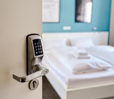 Nordenham Hotel | Limok Rooms Nordenham