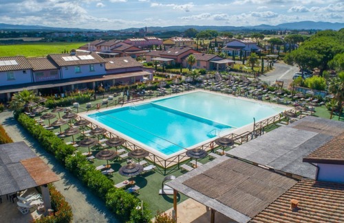 Cecina Apartment | Limonaia , one-bedroom terraced house