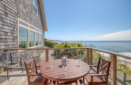 Nelscott House | Lincoln Lighthouse