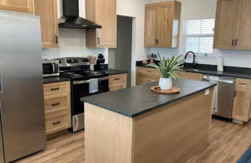 Canyon House | Lincoln’s Landing spacious 3 BD 2 Bath near Palo Duro Canyon and WT