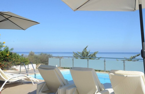 Latchi Villa | Linda Braker Esprit Villas