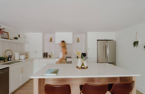 Seattle House | Linden & Lake by Stay in Nest - Newly Renovated