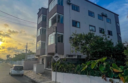 Barra Velha Apartment | Lindo apto com vista à 200m da Praia de Itajubá-SC