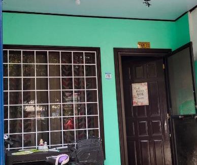 Bacoor City Apartment | Lindy Green Home