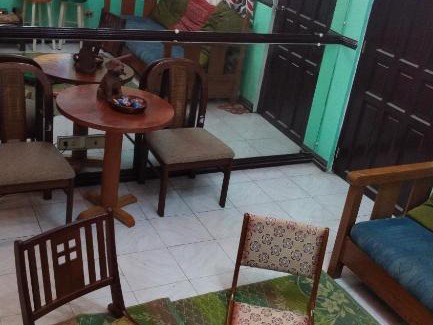 Bacoor City Apartment | Lindy Green Home