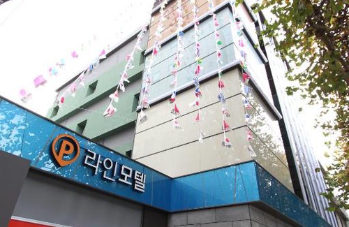 Daehyeon-dong Hotel | Line Motel