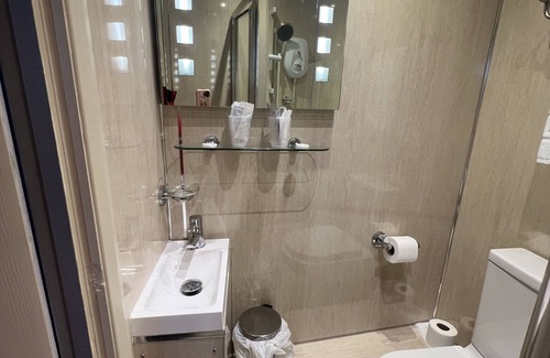 Seahouses Hotel | Links Lets