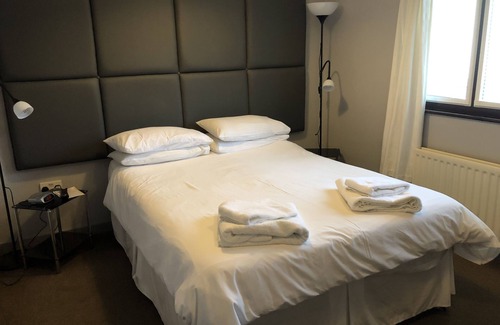 Seahouses Hotel | Links Lets