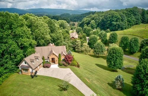 Altamont House | Linville Falls Getaway - gated community, hot tub, theater, game tables, Winery, Caves