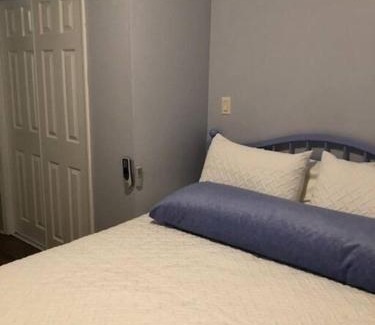 Newland House | Linville Land Harbor - River Run