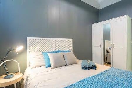 Santa Engracia Apartment | Lisbon Charming Apartment