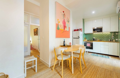 Pena Apartment | Lisbon Private Terrace APT (w/BBQ) w/AC and Private Entrance - 10min City Center