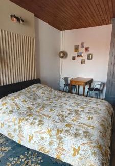 Bertignat Bed & Breakfast | Lit et Croissants