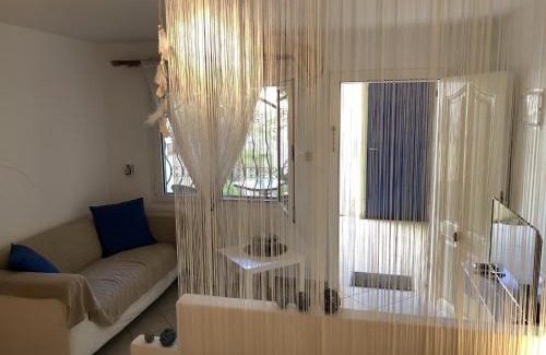 Nea Iraklitsa Apartment | LITSA-STUDIO