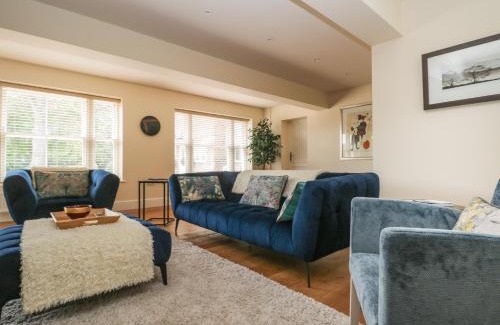 Boughton Lees House | Little Aluph