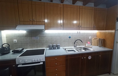 Plomari Cottage | Little Angelo's Cottage