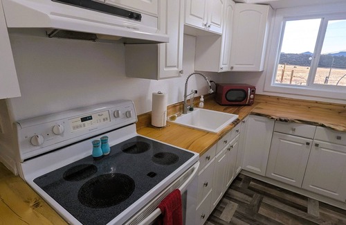 Canon City Hotel | Little Canyon Inn