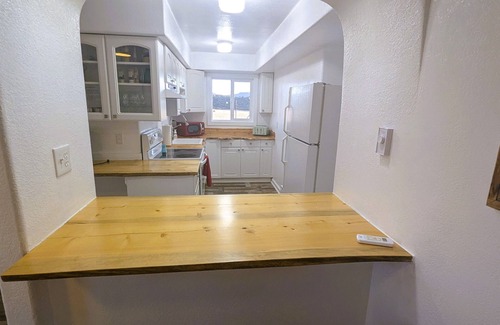 Canon City Hotel | Little Canyon Inn