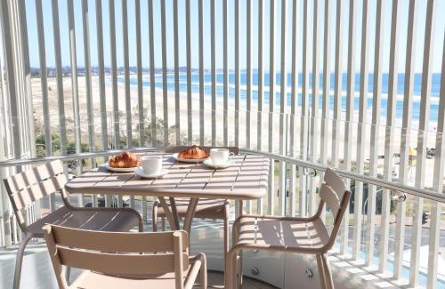 Coolangatta Apartment | Little Groyne Kirra Beach Unit 602