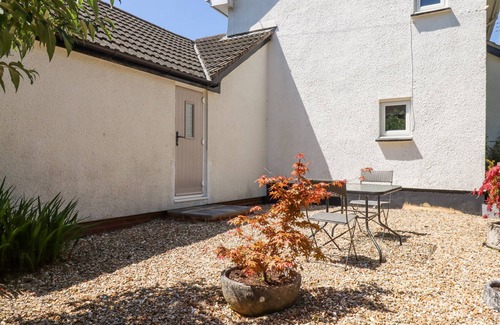 Beaworthy Cottage | LITTLE HENFORD, pet friendly, with a garden in Ashwater
