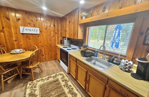 Lewiston Cabin | Little Lodge on Big Antler