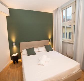 Malgrate Apartment | Little Marina Apartment