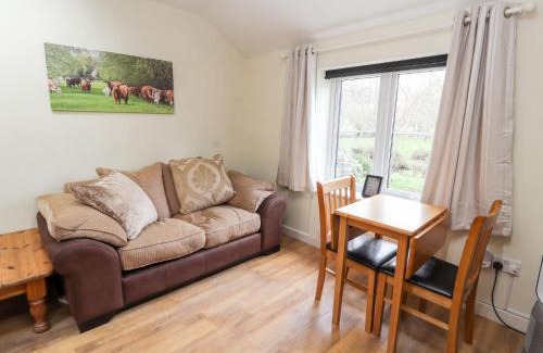 Hendrerwydd House | Little Pandy Cottage