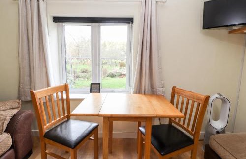 Hendrerwydd House | Little Pandy Cottage