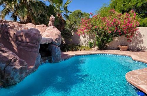 Las Vegas Villa | Little Paradise in Las Vegas with pool