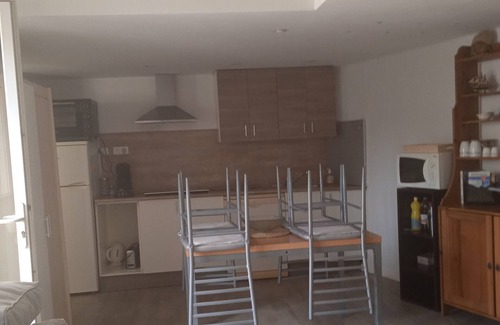 Le Pradet House | LITTLE PIECE OF HEAVEN . LOFT/DUPLEX TWO STEPS FROM THE SEA