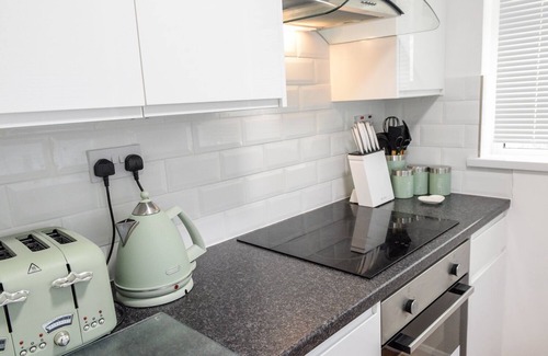 Liskeard Cottage | LITTLE RETREAT, family friendly, with a garden in Liskeard