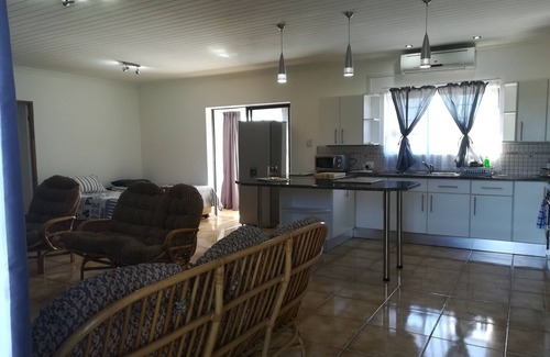 Colchester Apartment | Little Sister's Self Catering