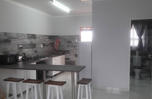 Colchester Apartment | Little Sister's Self Catering