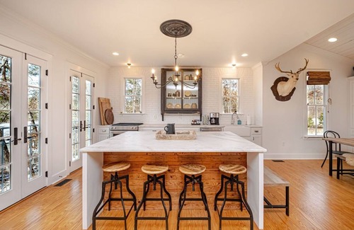 Arley House | Littleville on the Lake