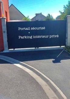 Guesnain Apartment | LIVABLŌM "Maison et Parking Privée"