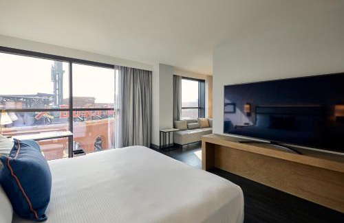 Downtown St. Louis Hotel | Live! by Loews - St. Louis