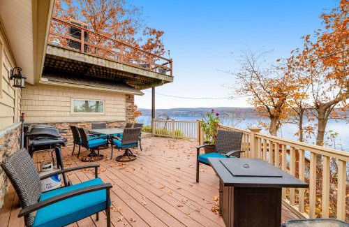 Rushville House | Live Laugh Lake - A