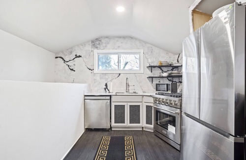 Atlanta House | Live like a King