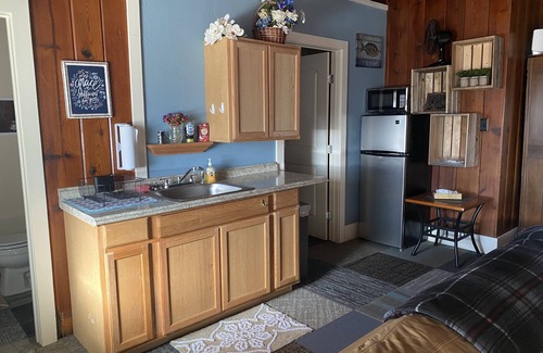 Glen Rose Bed & Breakfast | Live Oak B&B