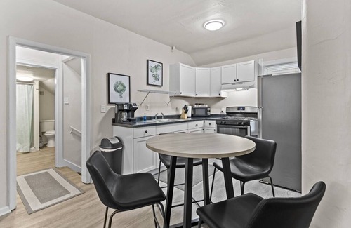 Ashwaubenon Apartment | Live. Work. Play. Downtown Green Bay!