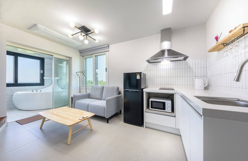 Hallim House | Liverpool an spa