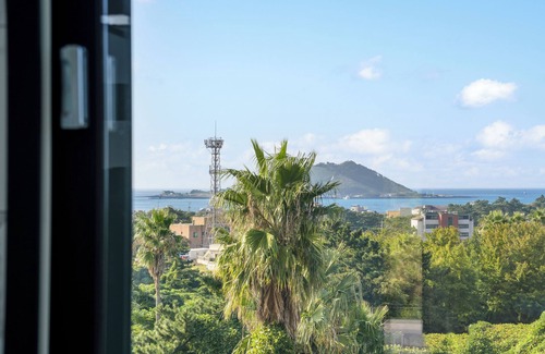 Hallim House | Liverpool an spa