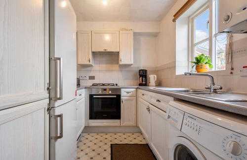 Grove House | Livesey Close with 2 bedrooms and 1 bathrooms