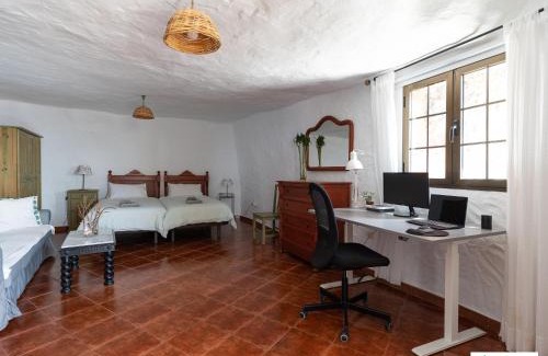 Artenara Apartment | Living Artenara - CAVE HOUSE & SILENCE Adults Only