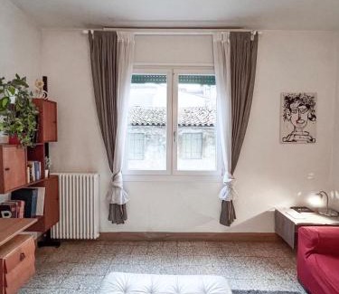 Bassano del Grappa Apartment | living down town