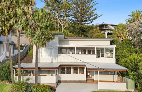 Avalon Beach House | Livistona - seaside sanctuary nestled in Avalon Beach