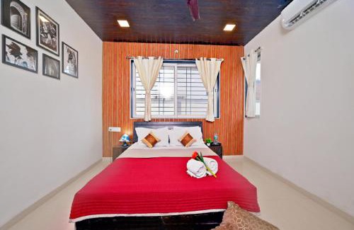 Malavli Villa | ll EMPYREAN STAY ll MYSTICAL STONE VILLA ll 4BHK ll AC ll PRIVATE POOL ll