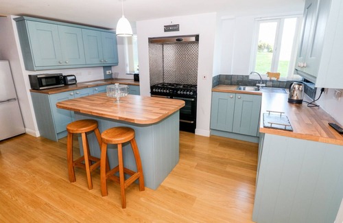 Haverfordwest Cottage | Llygad-yr-haul