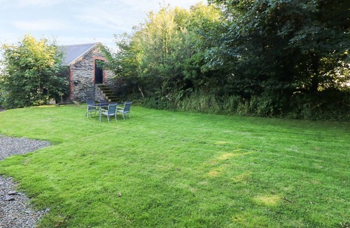 Haverfordwest Cottage | Llygad-yr-haul